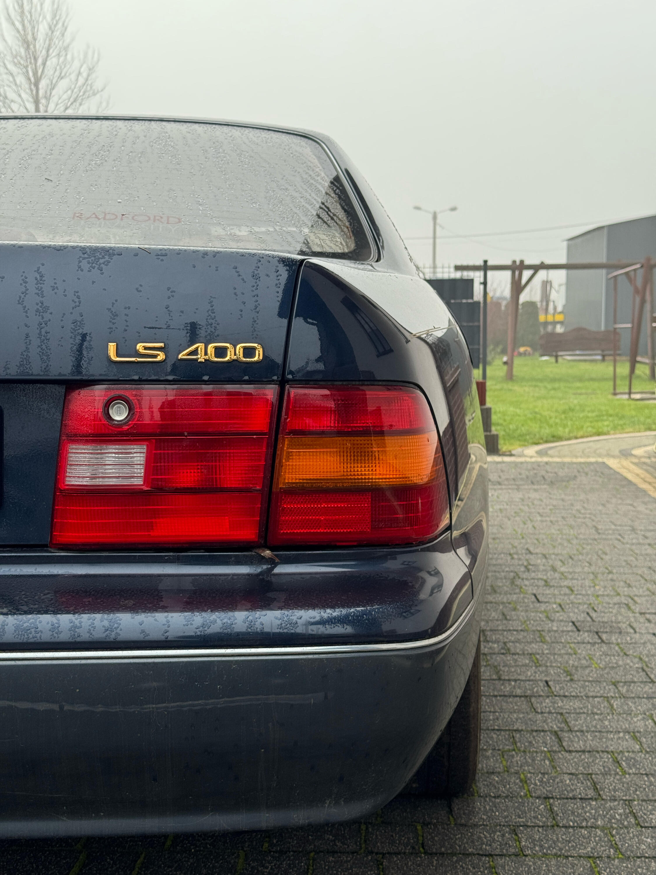 Lexus LS400 UCF20